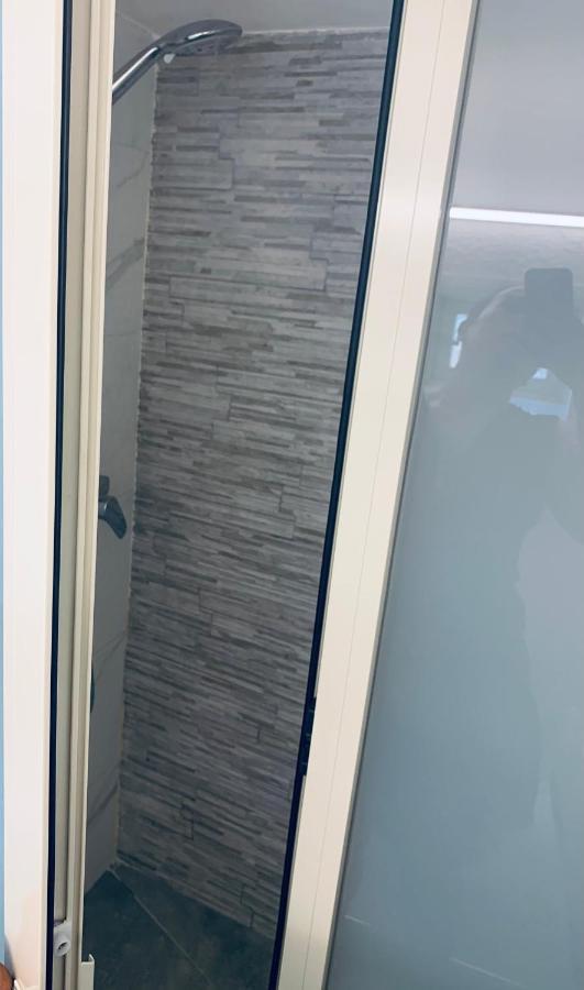 Center Living Apartment Катанія Екстер'єр фото